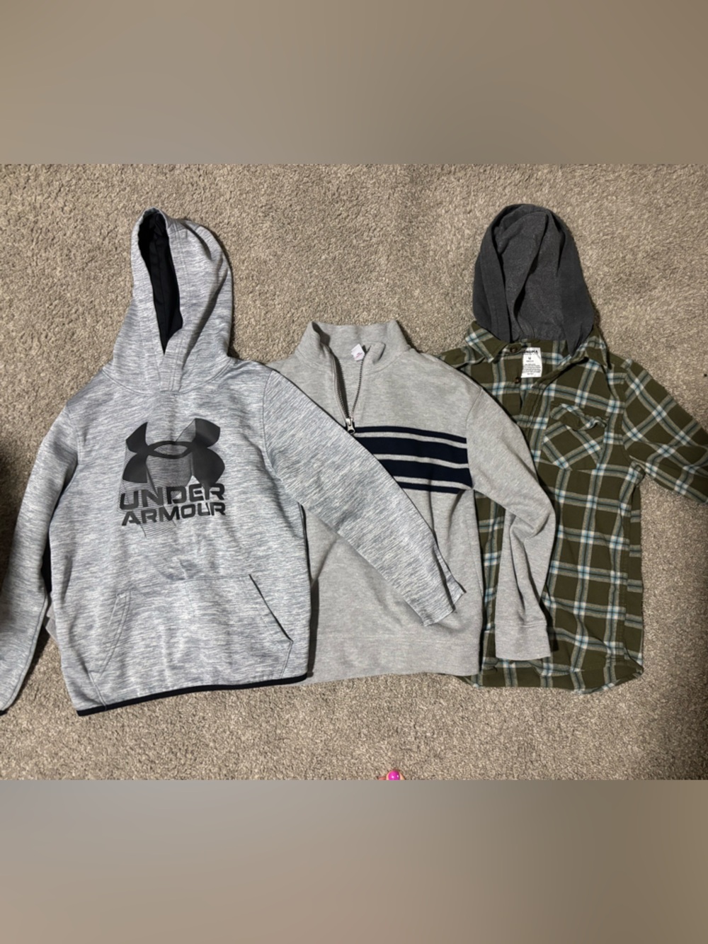 Under Armour Light Gray Pullover Hoodie with Black Logo